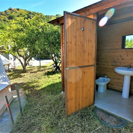 Gole Alcantara Mini Glamping Lanternavacanze Camping Motta Camastra