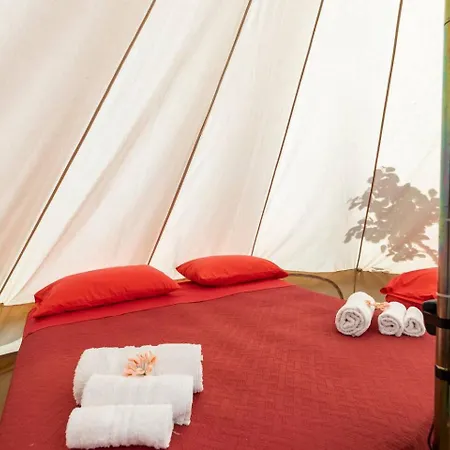 Campsite Gole Alcantara Mini Glamping Lanternavacanze Motta Camastra