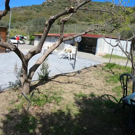 Gole Alcantara Mini Glamping Lanternavacanze Motta Camastra