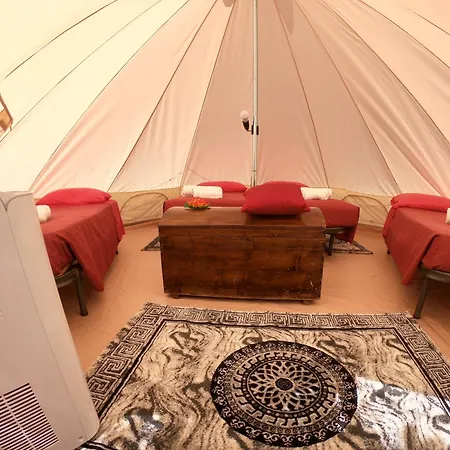 Gole Alcantara Mini Glamping Lanternavacanze *
