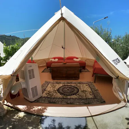 Gole Alcantara Mini Glamping Lanternavacanze Motta Camastra