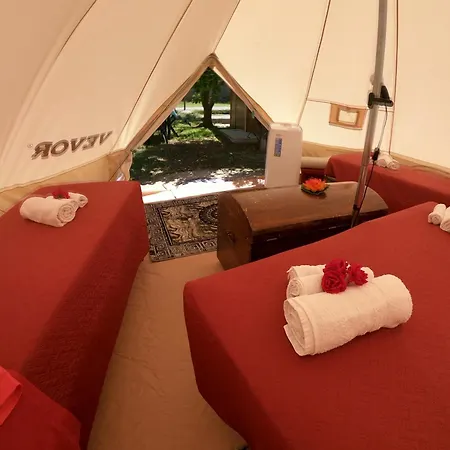 Gole Alcantara Mini Glamping Lanternavacanze